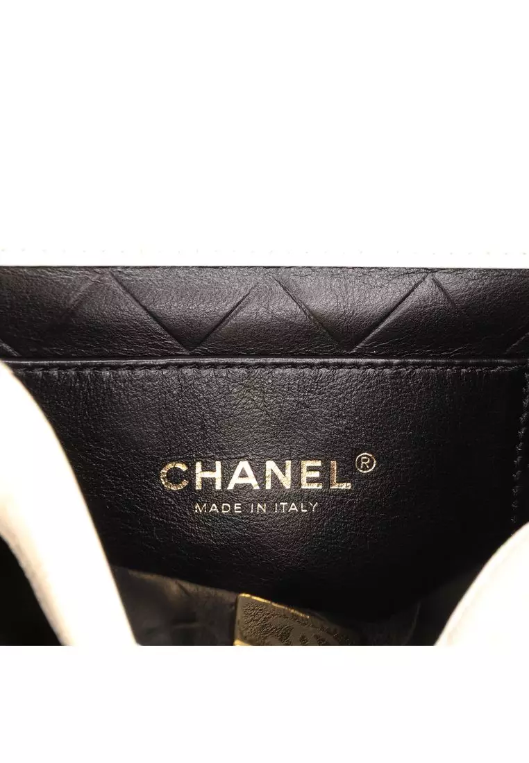 Pre-Loved Chanel Cc Quilted Lambskin Round Moon Messenger Flap