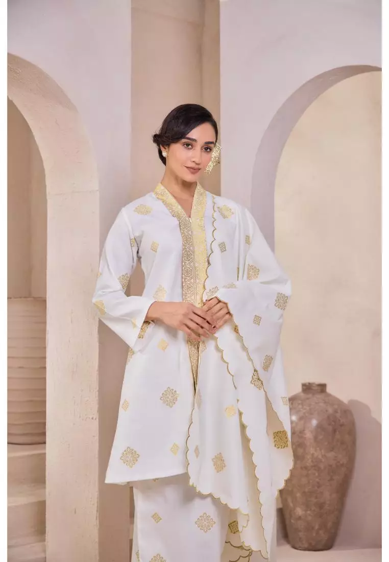 Kebarung Songket Mahsuri