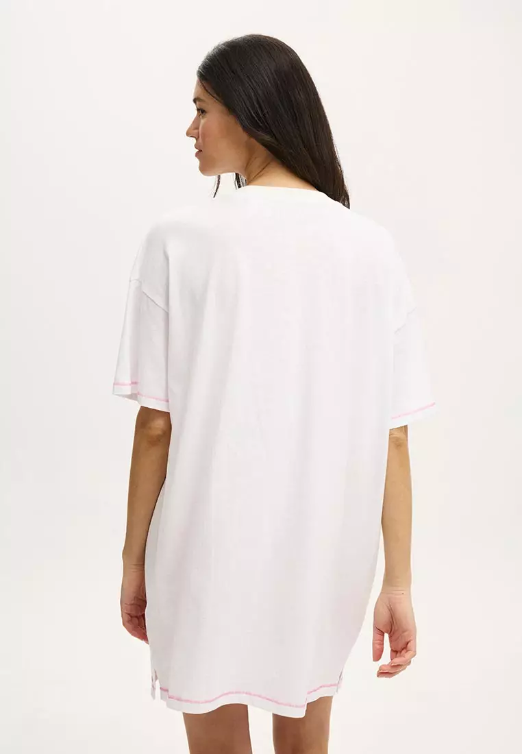 90S Graphic T-Shirt Nightie