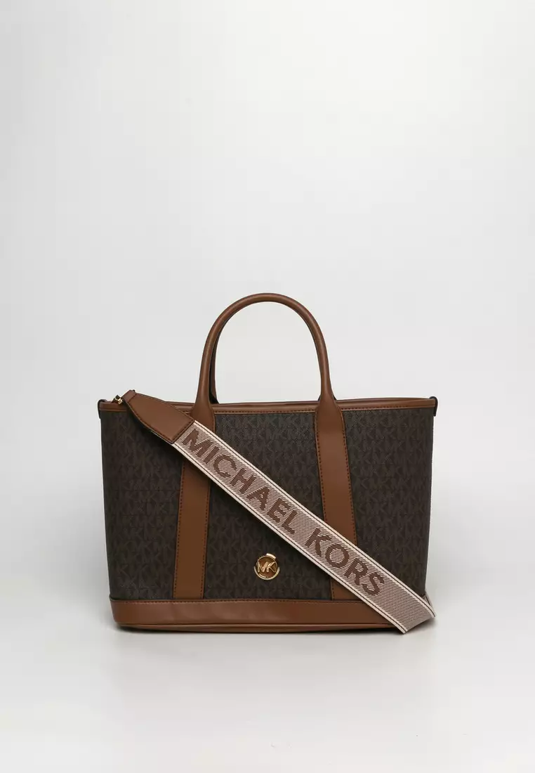 Louis vuitton vs michael kors bags online