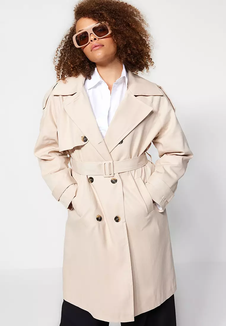 Plus size beige top coat