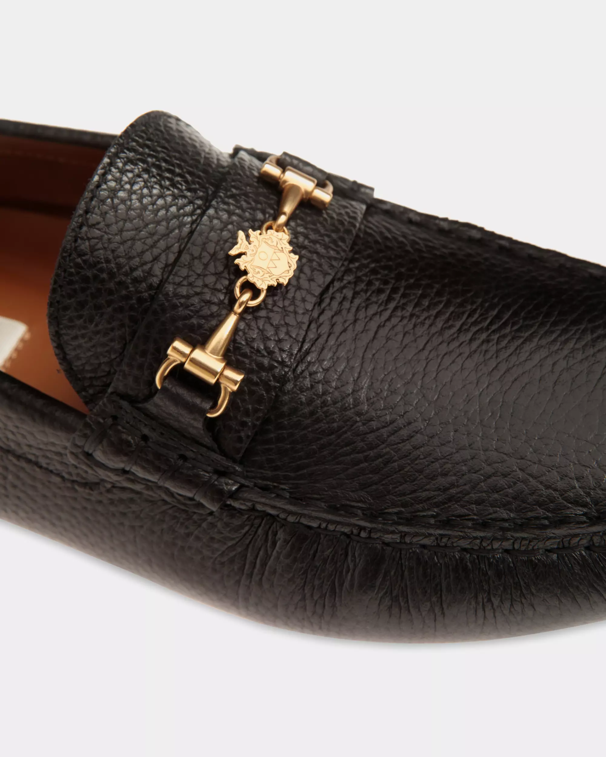 Kerbs Driver in Grained Leather - Black