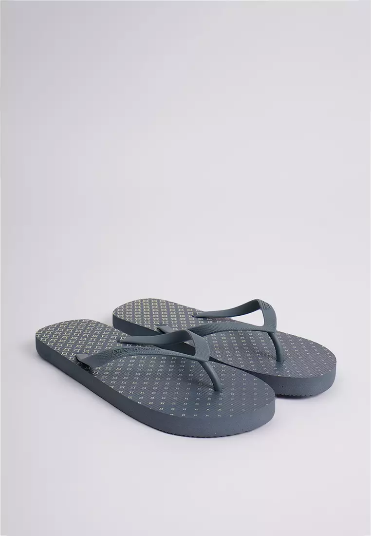 Zalora flip hot sale flops
