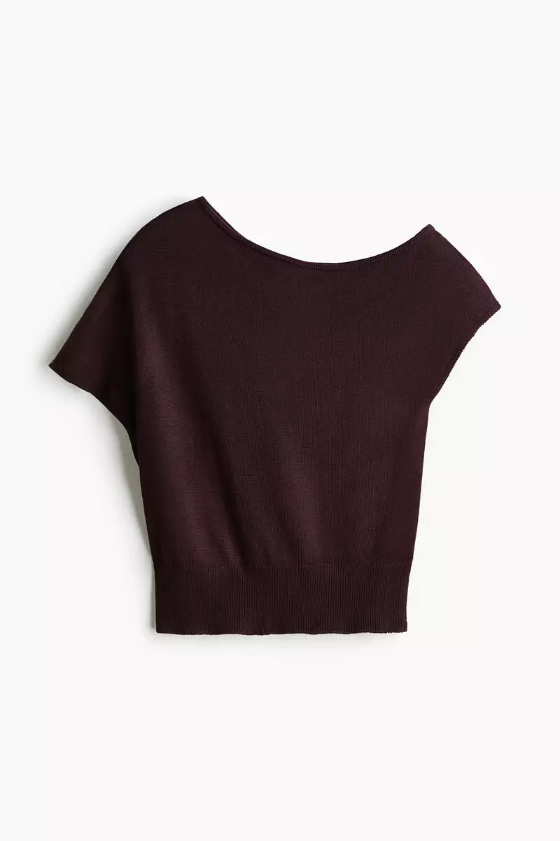 Fine-knit one-shoulder top