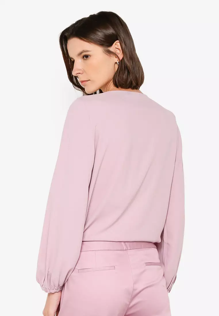 Ruffle Crinkle V-Neck Blouse