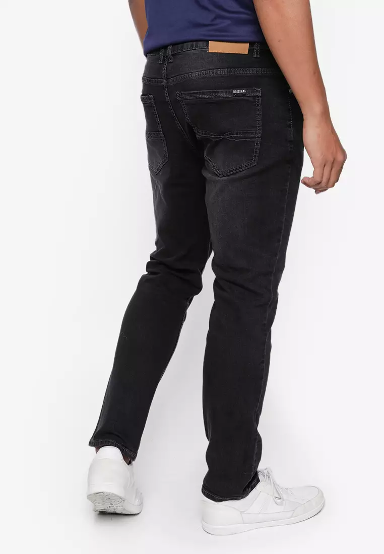 Regular fit jeans on sale online