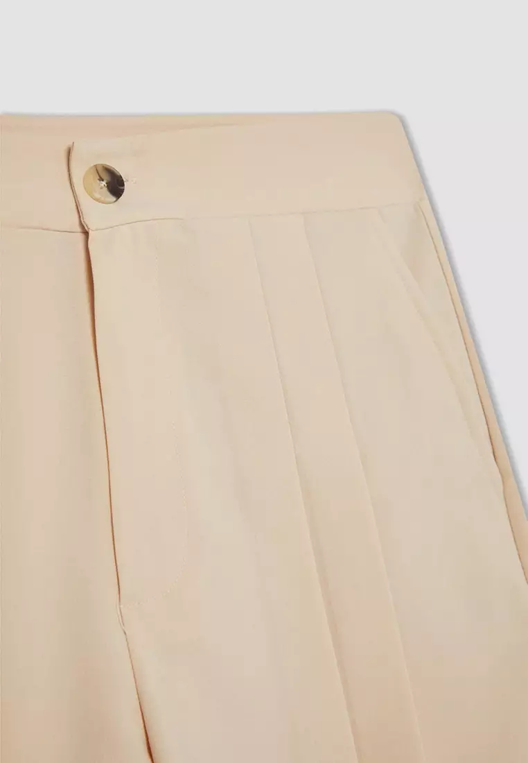 High Waist Pleated Shorts