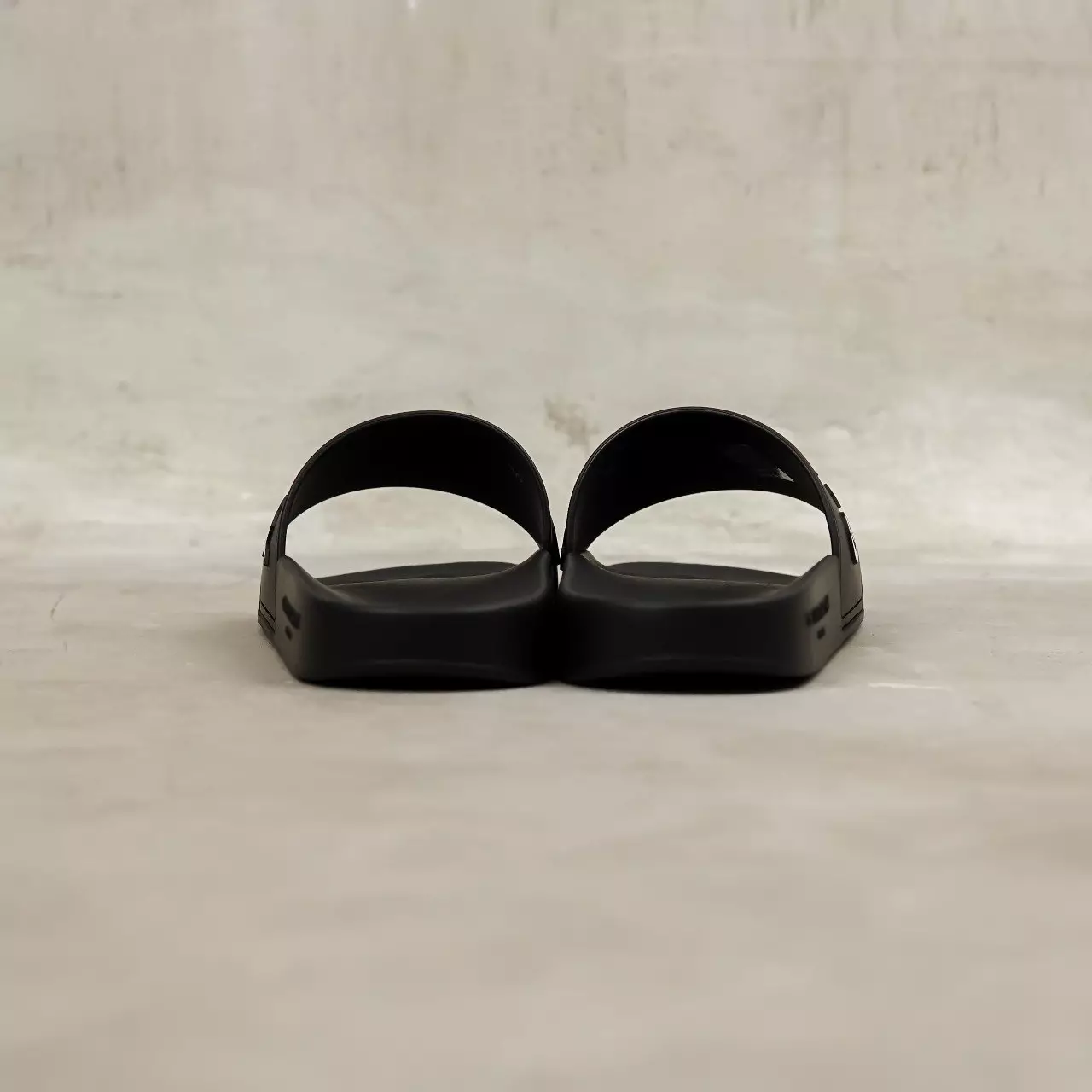 Sandal GIVENCHY LOGO CLASSIC BLACK SLIDE 100% ORIGINAL