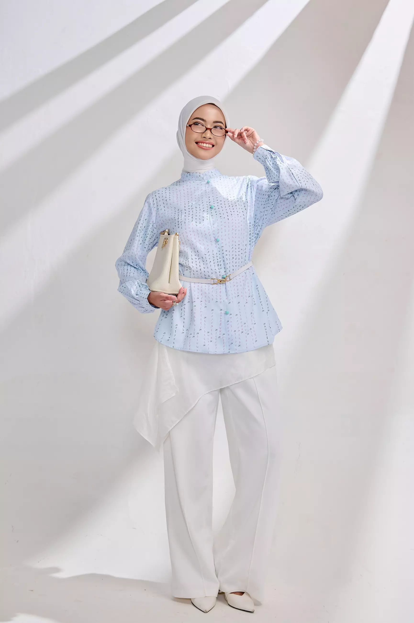 [New Collection] ZM Zaskia Mecca - Miroir Sky Blouse Wanita - Aksara Malesung