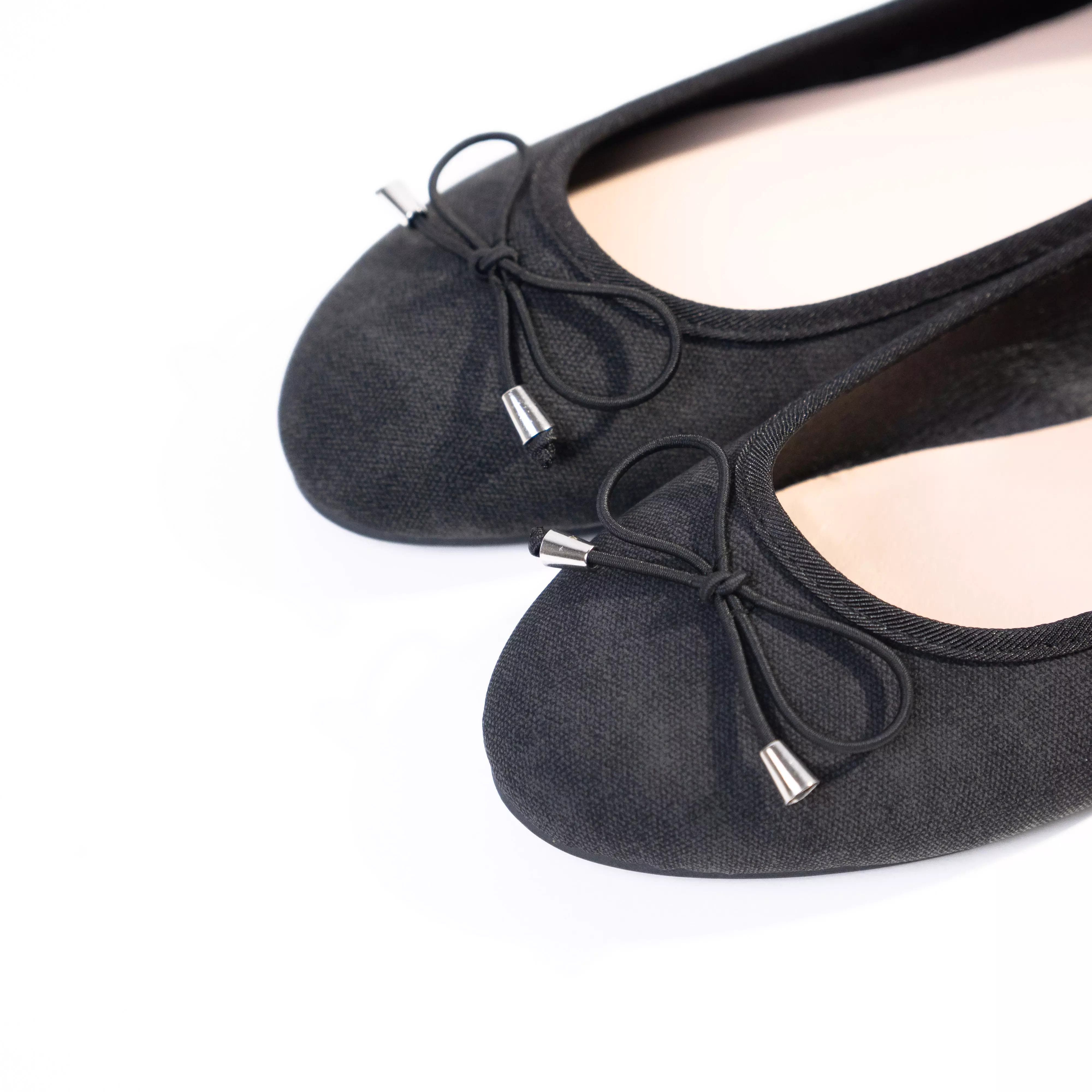 The Little Things She Needs - FIA [Online Exclusive] Flatshoes Sepatu Wanita BLACK