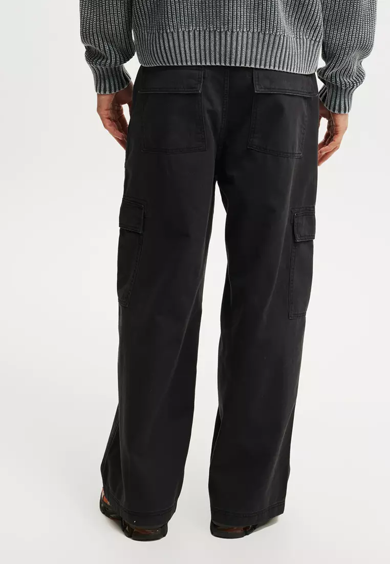 Axel Super Baggy Cargo Pants