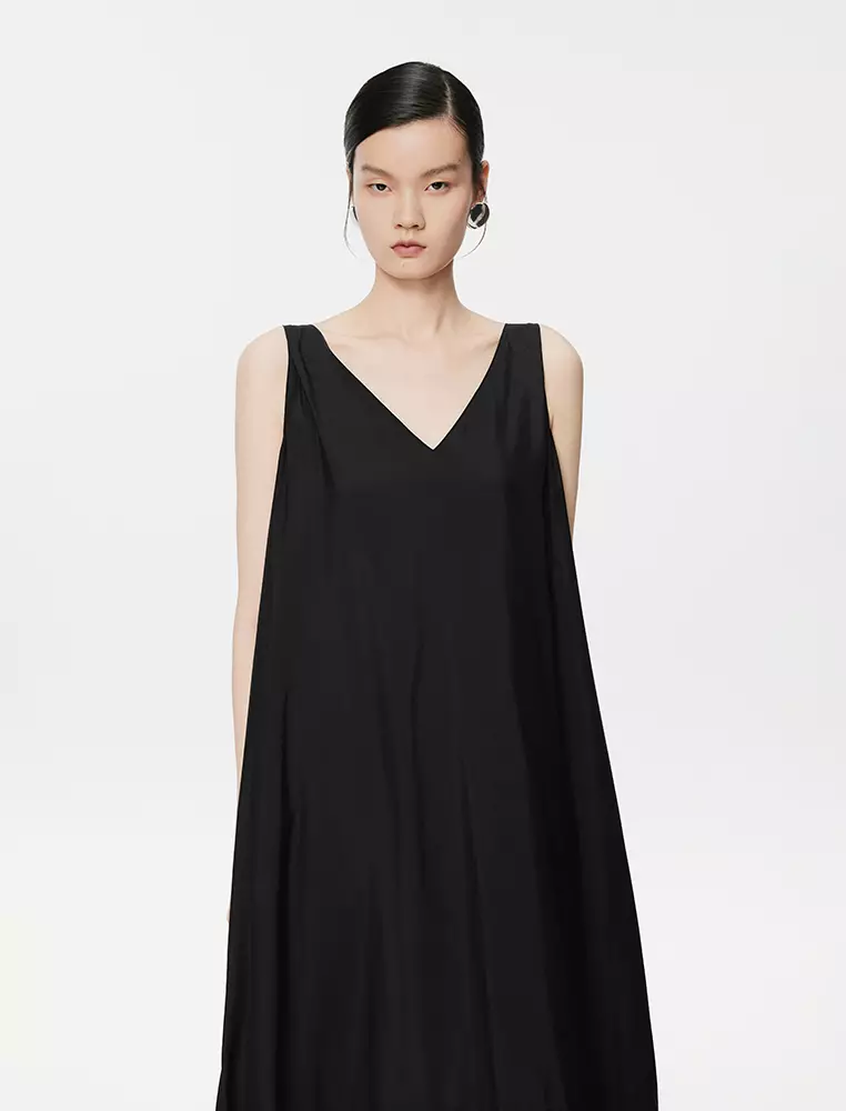 slim fit dress slacks Beyond Yoga Featherweight at The Ready Square Neck Dress Navy main image 0