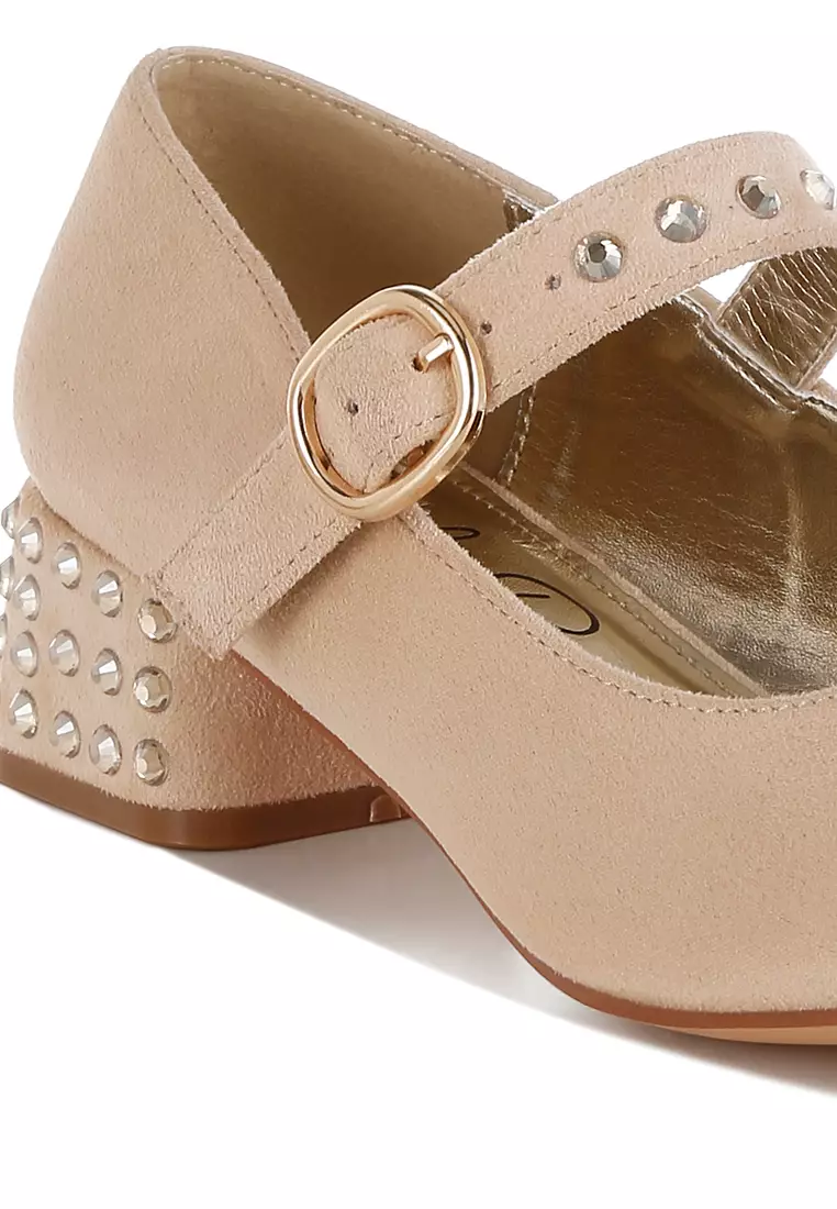 Sepatu Mary Jane Bertabur Warna Krem