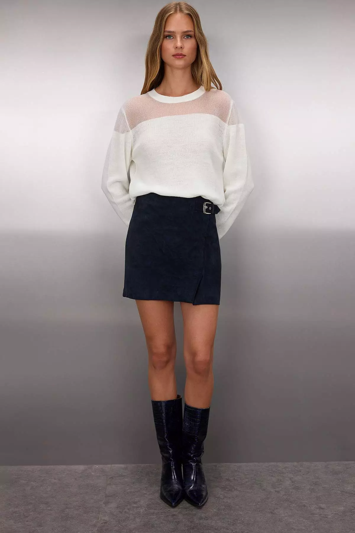 Ecru Glittery Transparent Detailed Knitwear Sweater