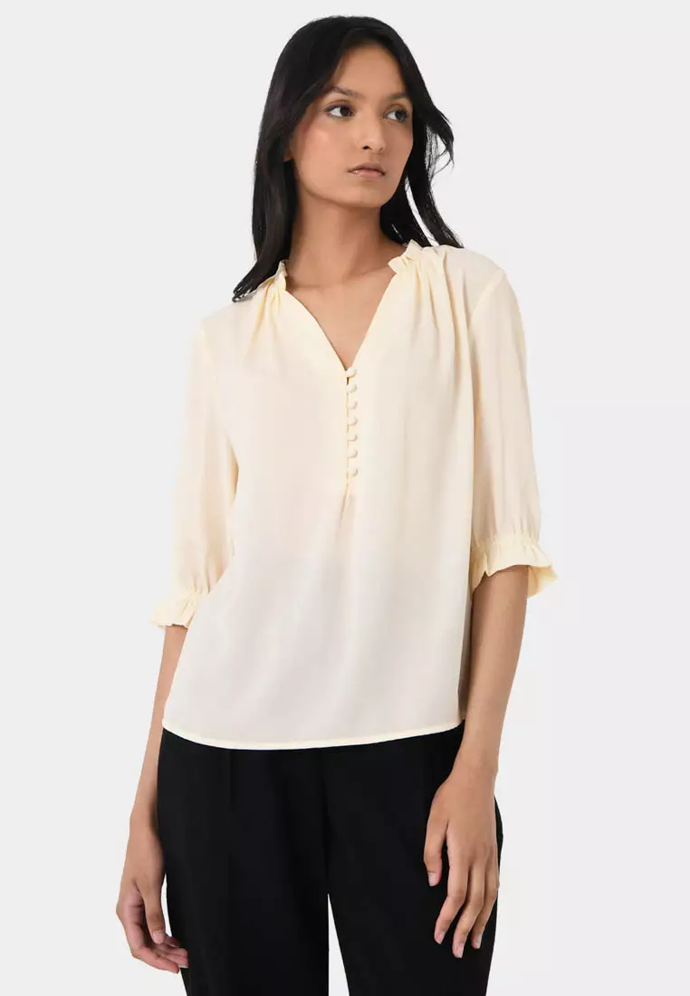 Amalfi Ruffle Collar Blouse