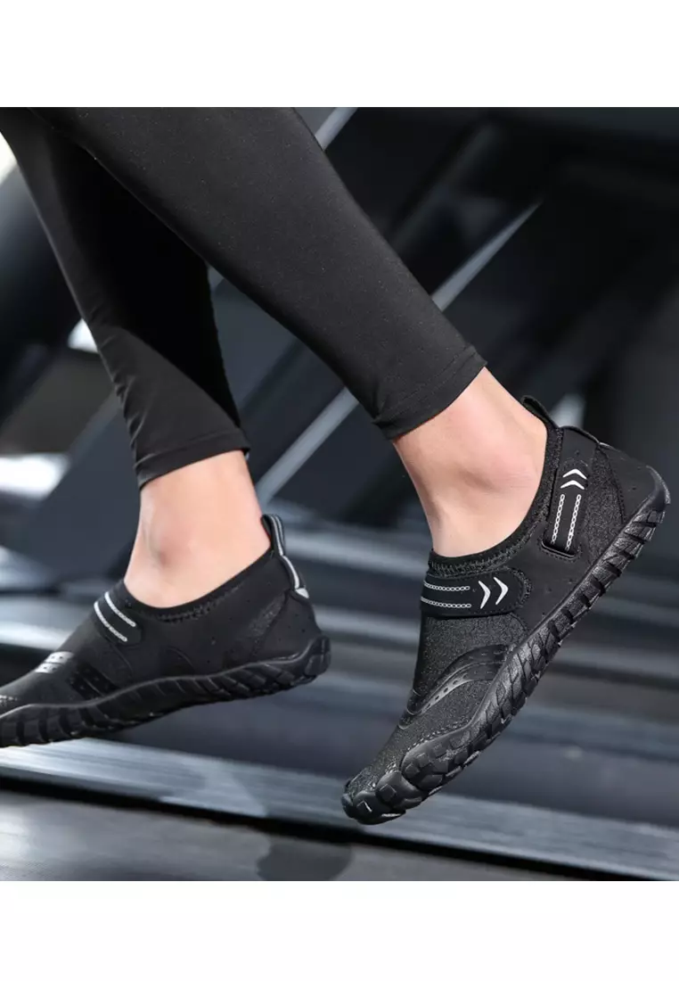 Unisex Velcro Outdoor Hiking And Wading Shoes HYF203