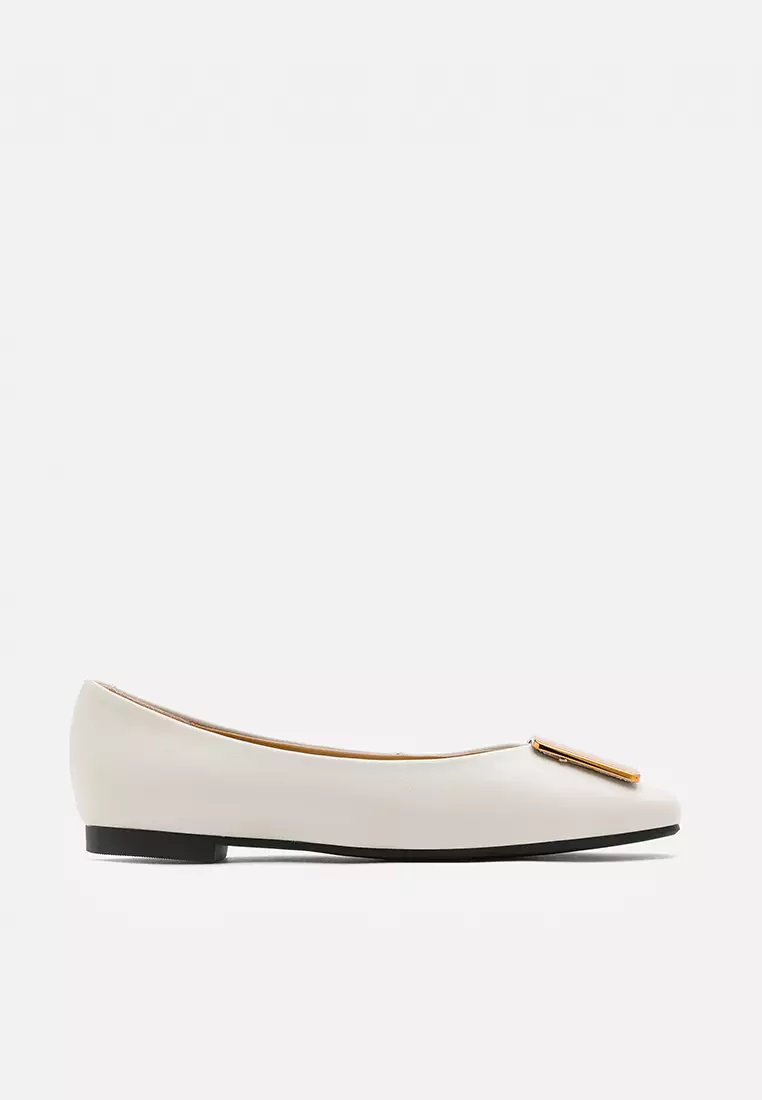 Discount on Pazzion  shoes - SKU: Jolie Gold Square Leather Flats Beige