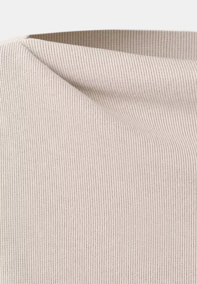 Long-Sleeved Boat-Neck T-Shirt