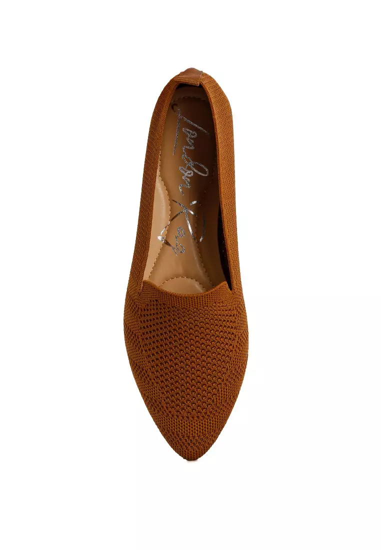 Knit Textile Solid Flats in Tan