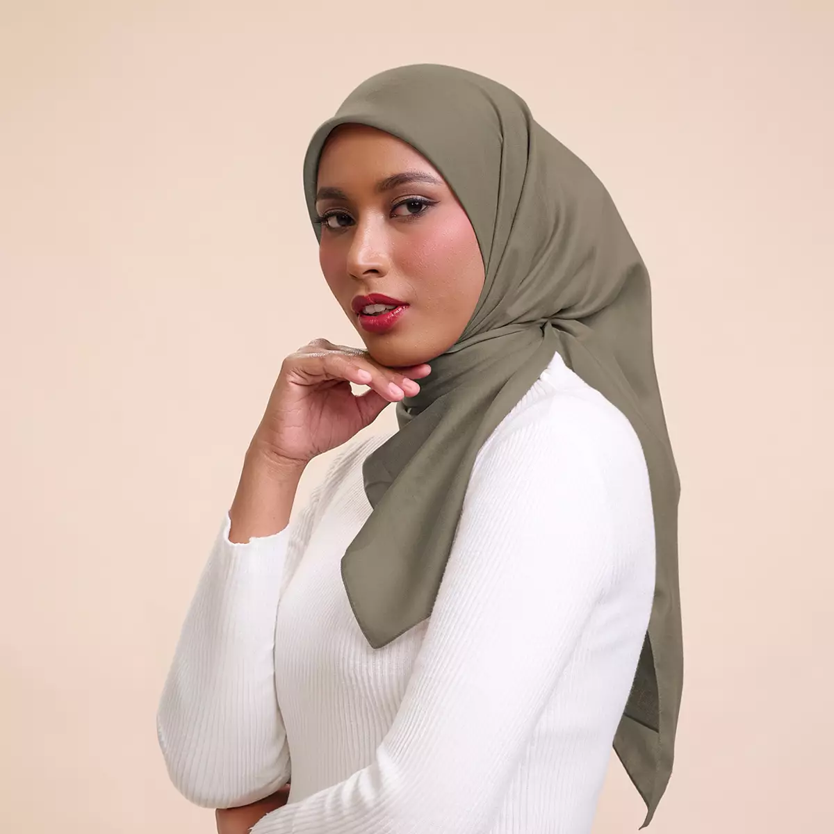 ZM Zaskia Mecca - Shera Ash Hijab Ultrafine Voal Shiny - Kerudung Segi Empat Wangi Premium