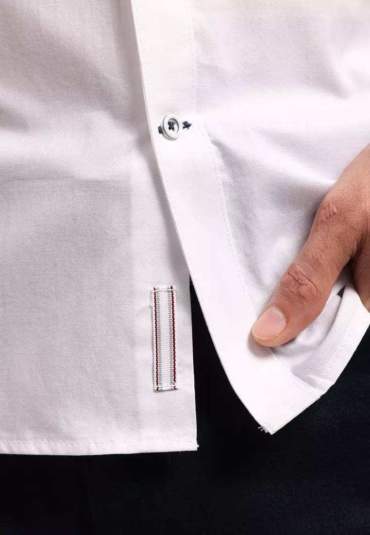 MOC - Kemeja Polos Pria Lengan Pendek Korry - White