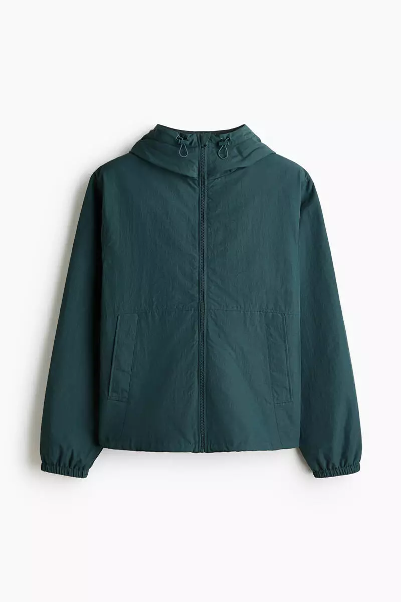 Water-repellent nylon windbreaker