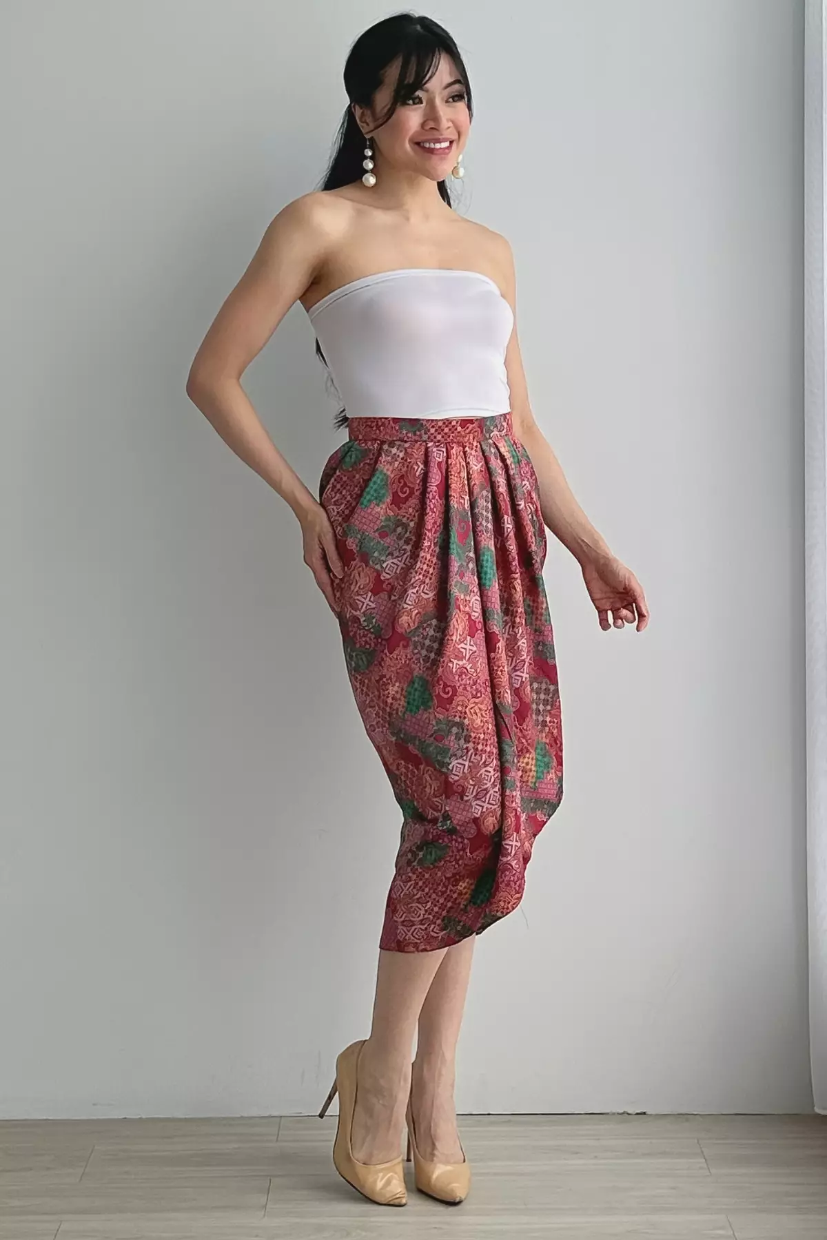 Hiranya Jarik Merah Batik Skirt