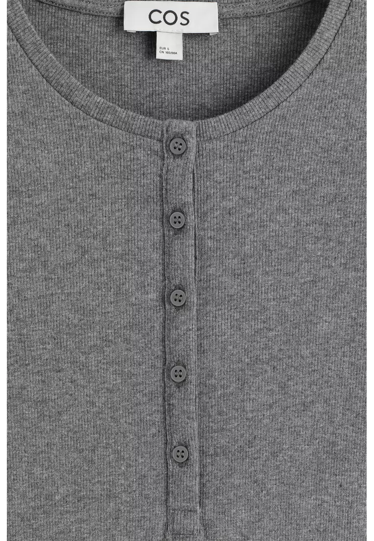 LONG-SLEEVED HENLEY TOP