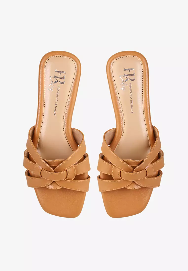 Flat Sandal Slip On Wanita Sandals Anti Slip L.Florent 02 Warna Tan
