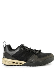 Jual Sneakers League Pria Original Zalora Indonesia