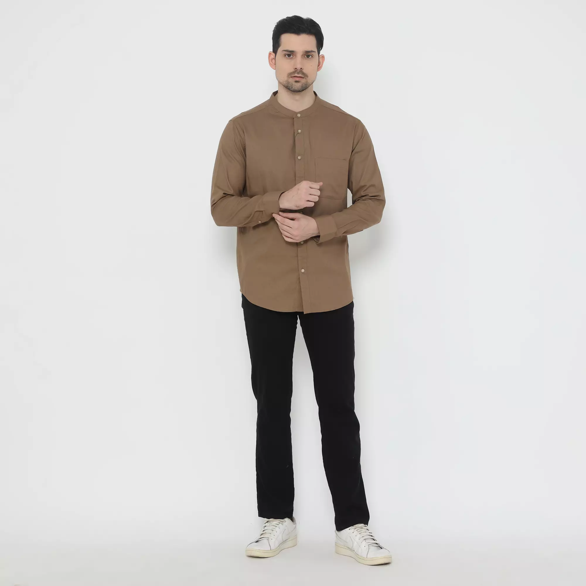 Platini Kemeja Pria Koko Shanghai Panjang Katun Oxford Brown Almond 22067