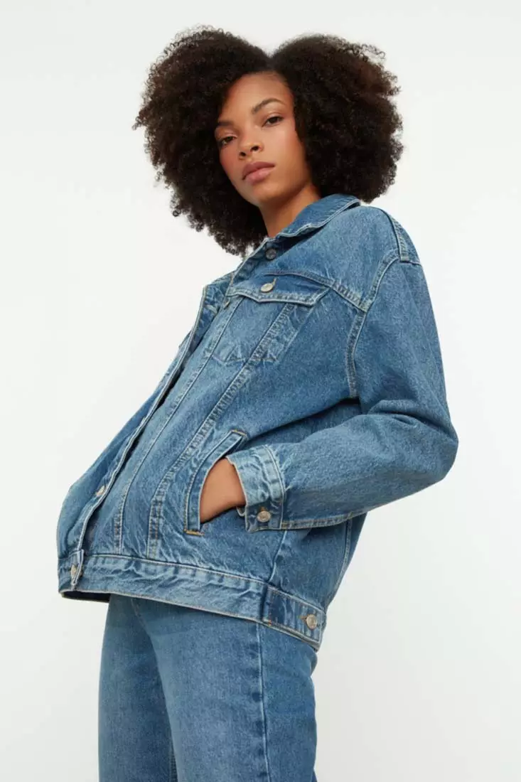 Long Sleeves Trucker Denim Jacket
