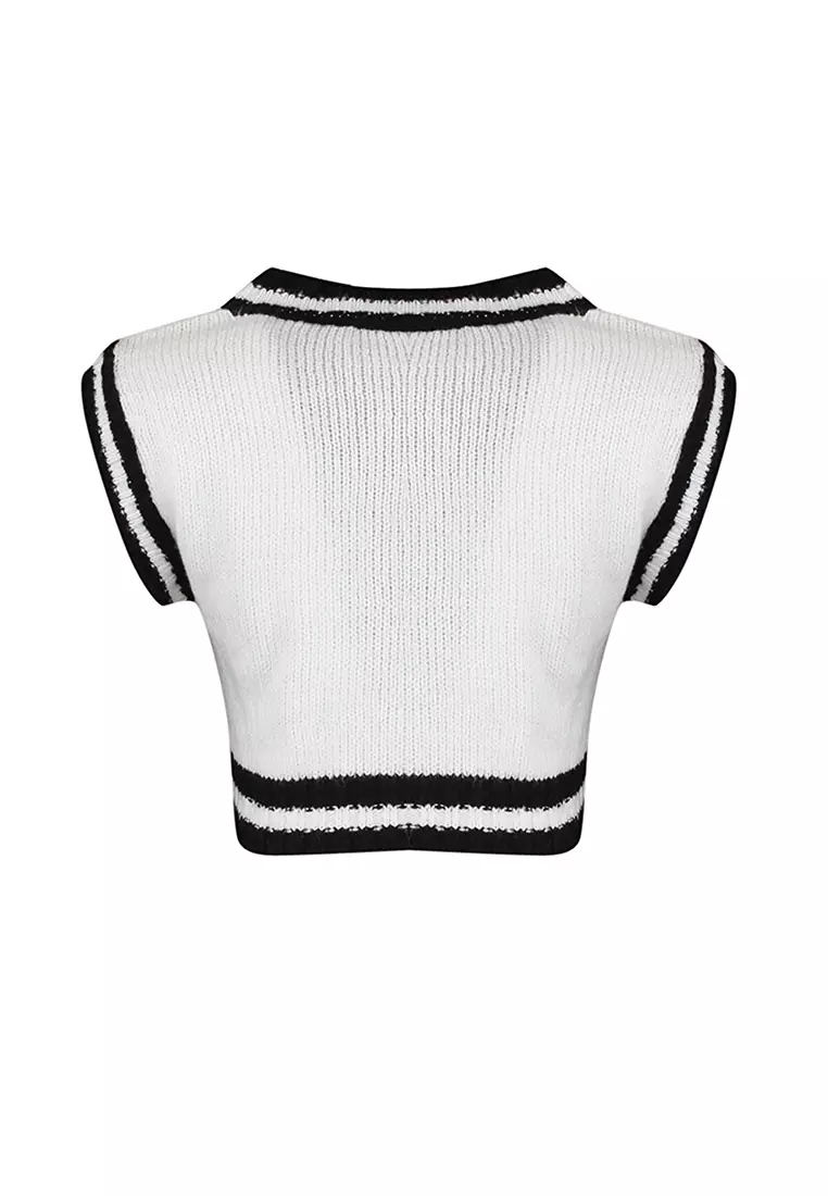 V-Neck Crop Sweater