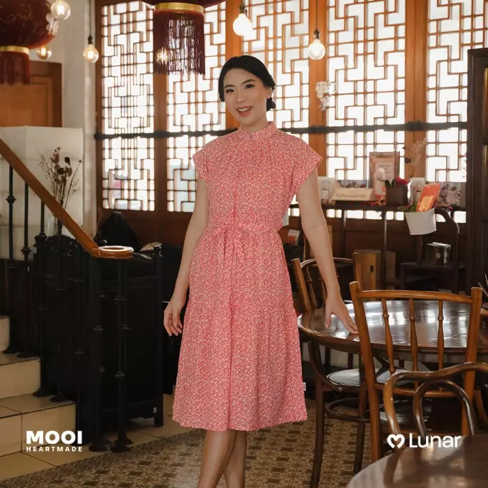Mooi Dress Dewasa Lunar Collection Camelia Cheongsam Dress Adult - Pink Fushia