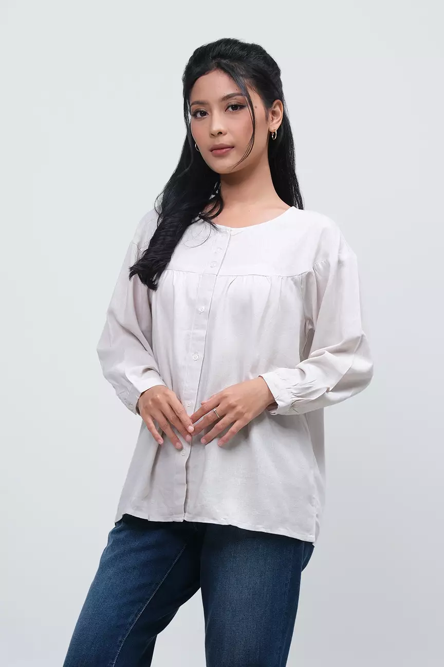 Kemeja Wanita Lavelle Light Cream