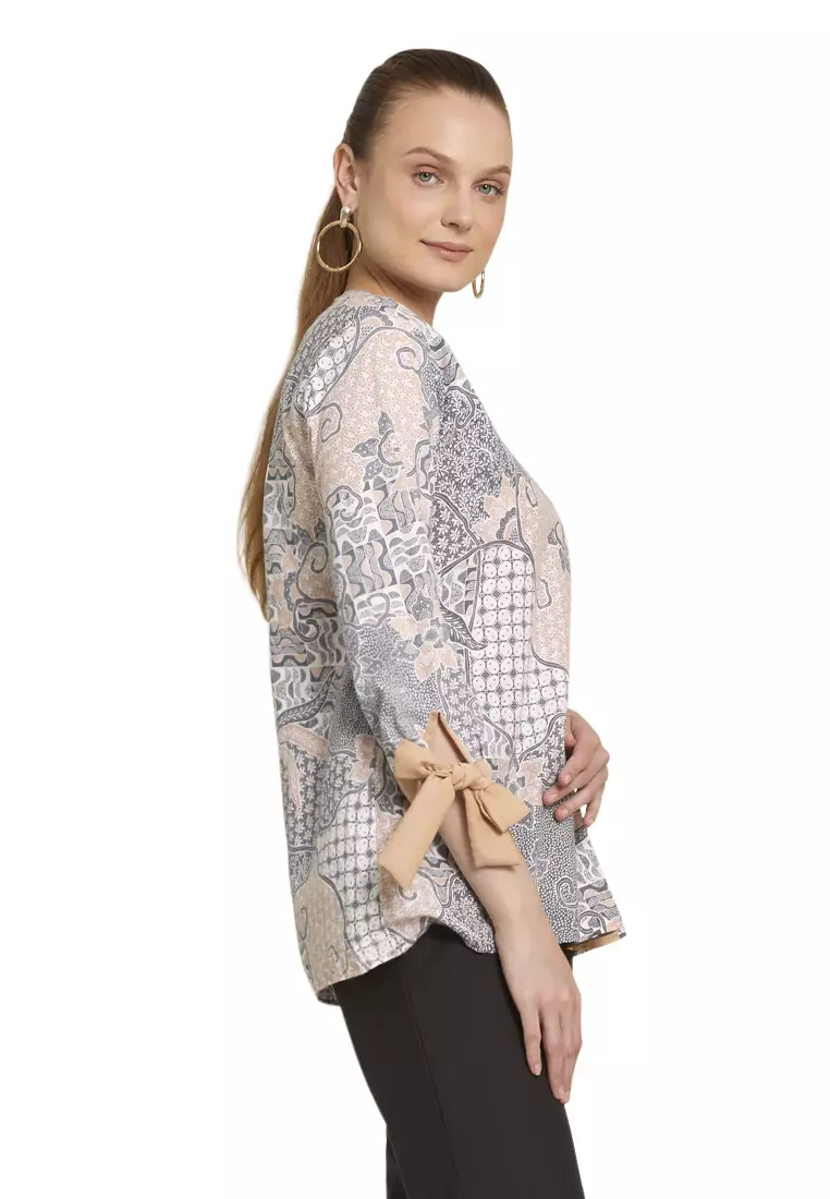 Shakira Blouse Batik Premium Wanita Casual Modern