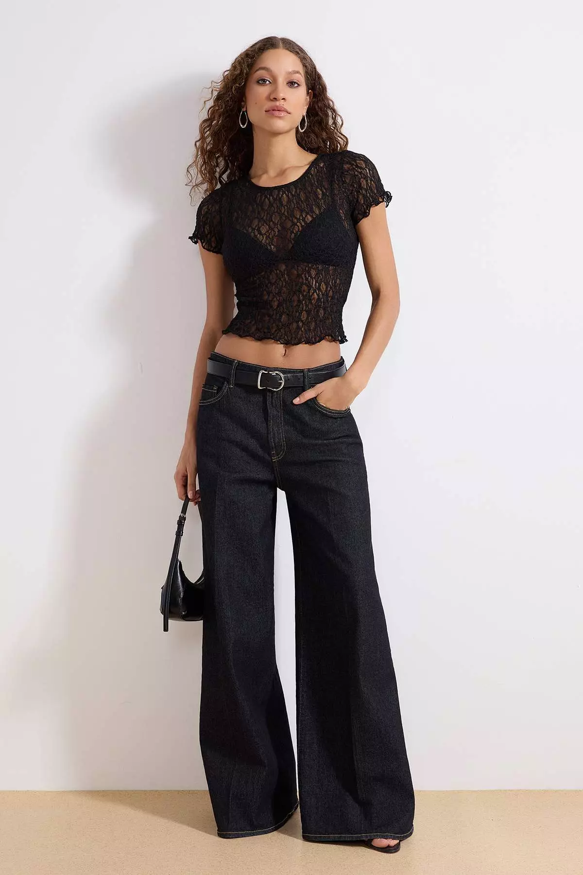 Black Fitted/Bodycon Short Sleeve Accessory Detailed Lace Knitted Blouse Twoss26Bz161