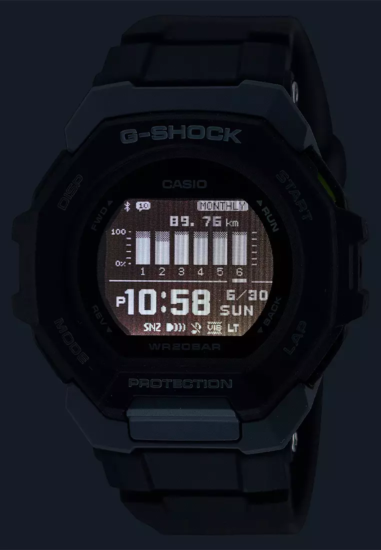 Casio G-Shock G-SQUAD Jam Tangan Digital Pria - Black Resin Band - GBD-300-1D