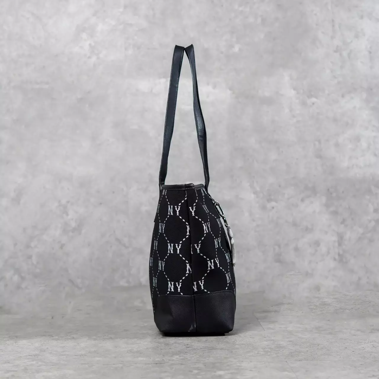 Tas MLB NY MONOGRAM WHITE BLACK SS24 TOTE BAG 100% ORIGINAL