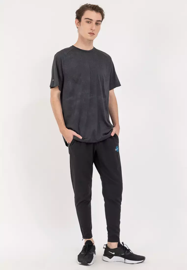 Dri-Fit Advantage Stride Short Sleeve Top