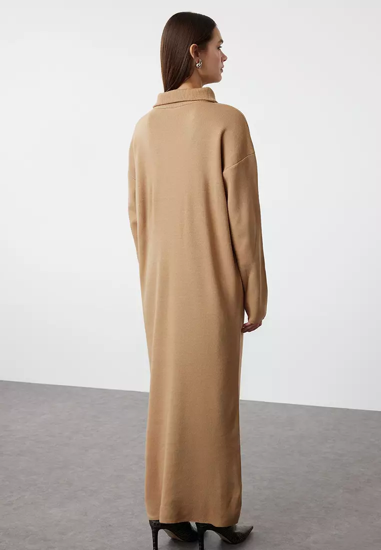 Camel Comfortable Fit Basic Knitwear Dress with Zipper Collar TCTAW25EB00013