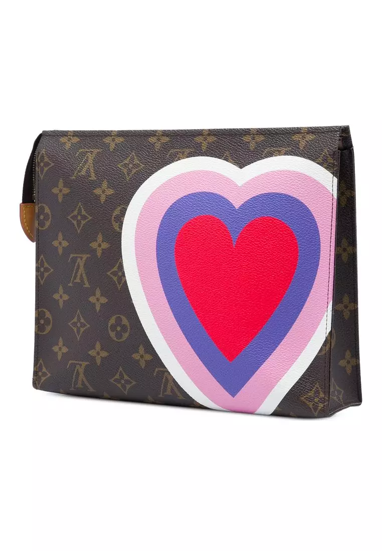 Pre-Loved Louis Vuitton Monogram Game On Toiletry Pouch 26