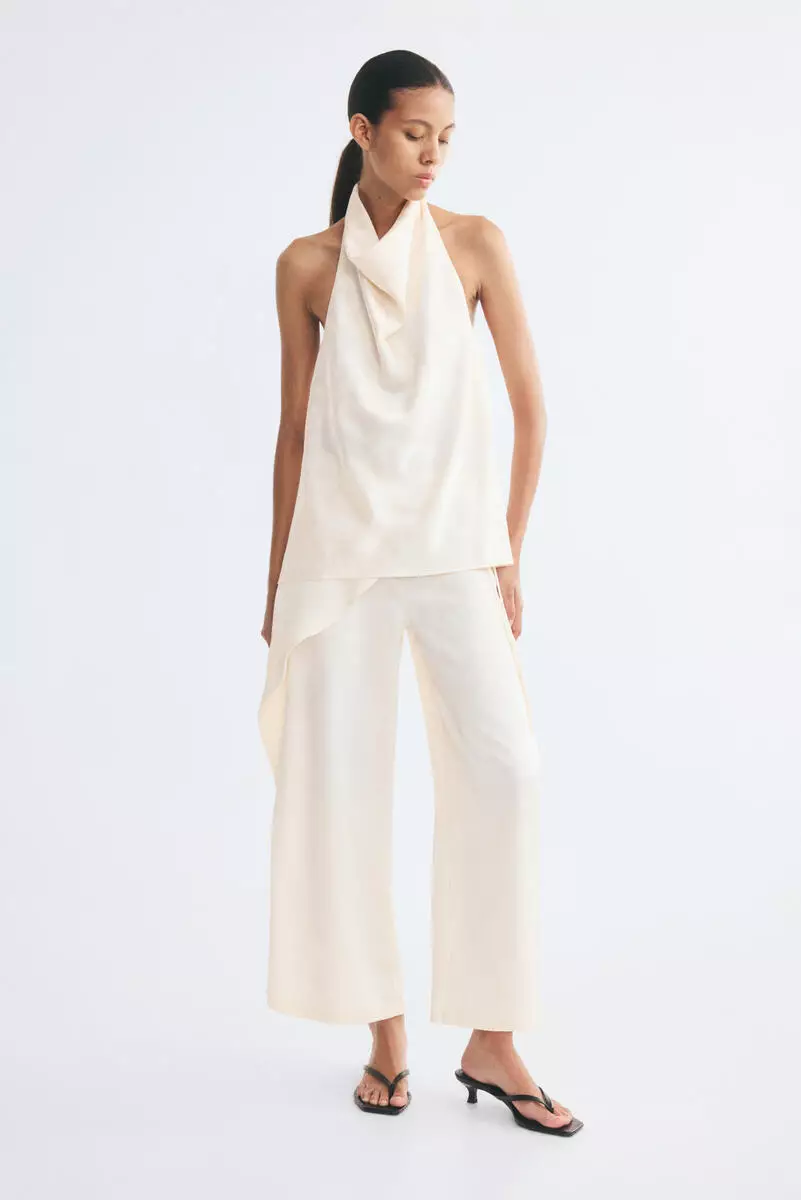 Cowl-neck halterneck top