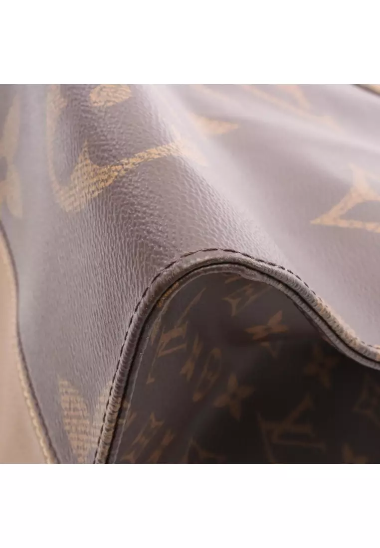 Pre-Loved Louis Vuitton on-the-go GM monogram giant monogram reverse Shoulder bag PVC leather Brown light brown