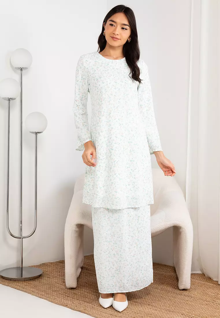 Ditsy Mint Flower Baju Kurung Moden Kipas Belakang