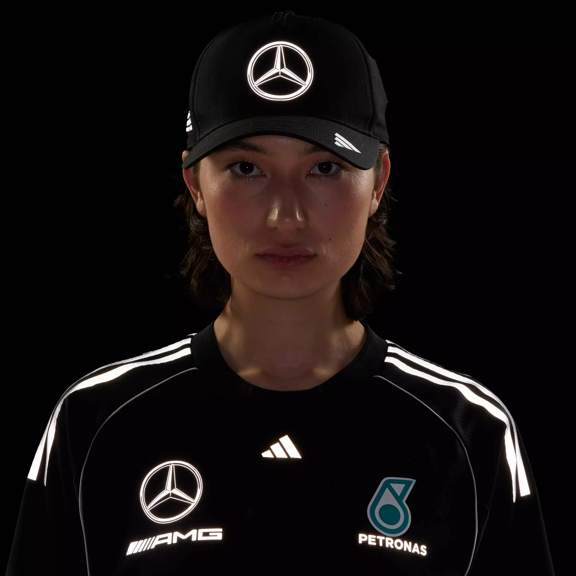 Motorsport MERCEDES - AMG PETRONAS FORMULA ONE TEAM MECHANICS CLIMACOOL TRUCKER CAP Unisex Black JX1419