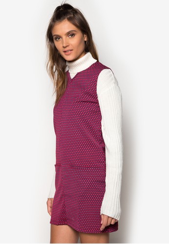 Graphic Dress With Front Pockets (Dark Red)