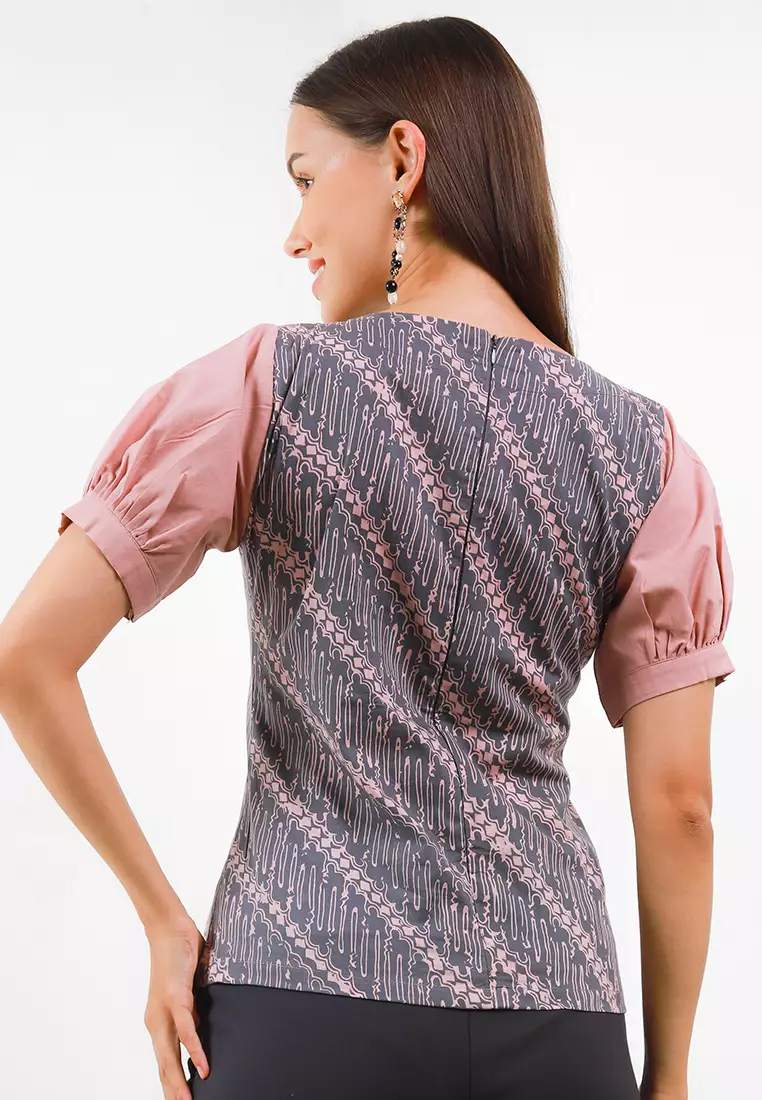 Arabella Blouse Batik Lengan Pendek