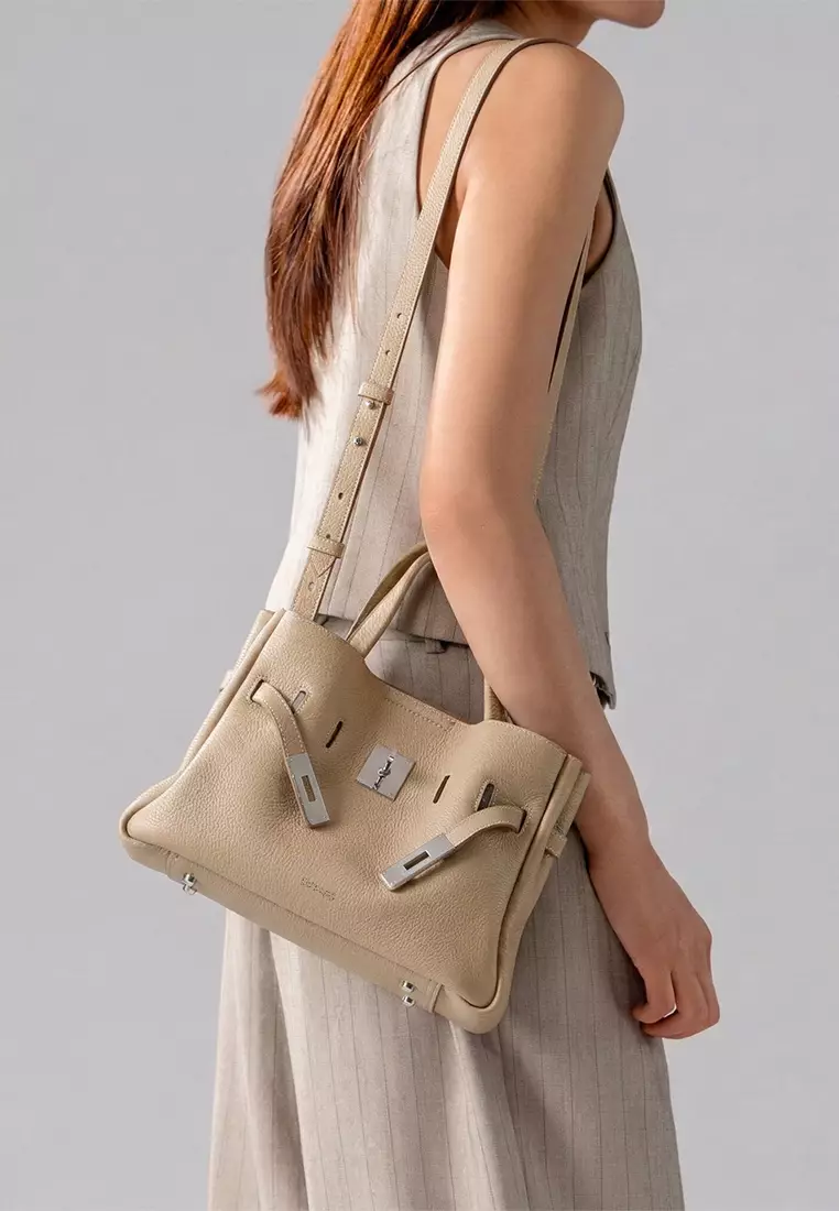 SAOIRSE Belt Soft Structural Shoulder Tote Mini - Milkshake Latte