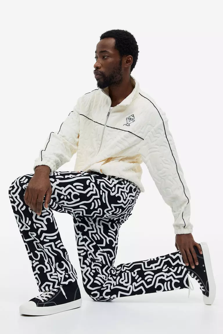 Jual H&M Regular Fit Patterned joggers Original 2024 ZALORA Indonesia